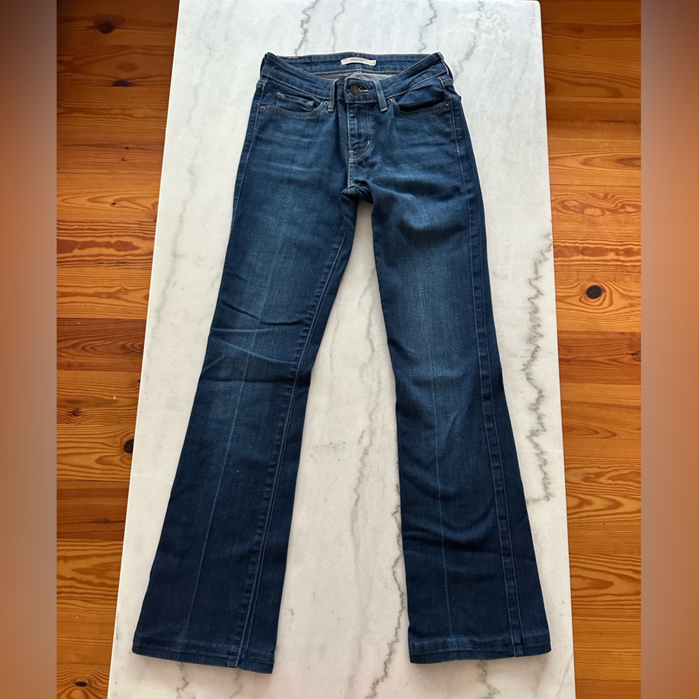 Levi’s 715 Bootcut Jeans. Size 26